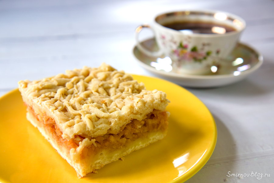 Песочный пирог с айвой