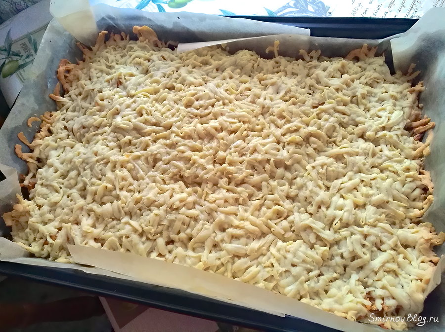 Песочный пирог с айвой