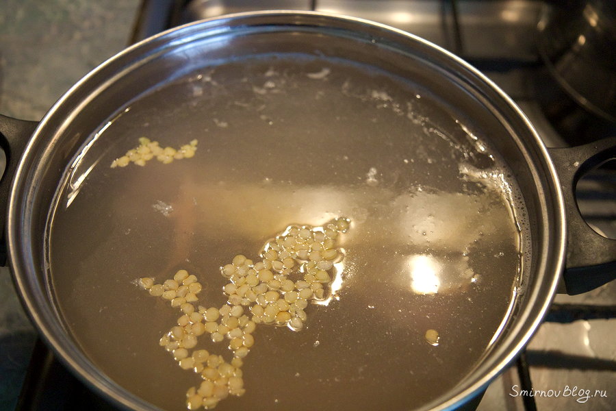 Рецепт вкусного горохового супа с копчёностями