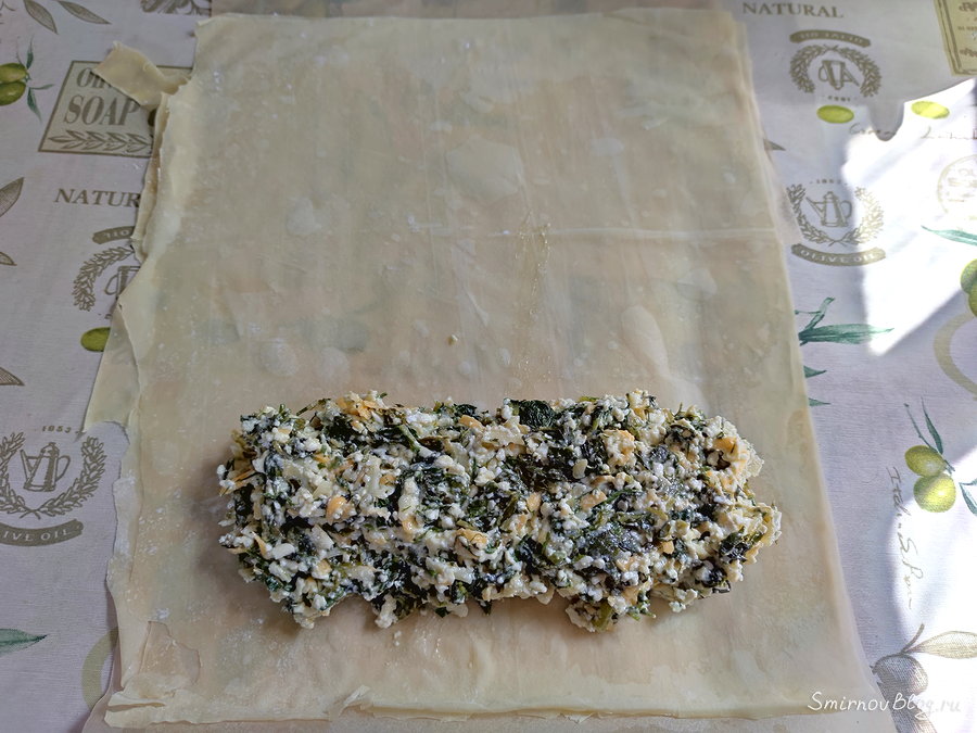 Рулет со шпинатом и сыром