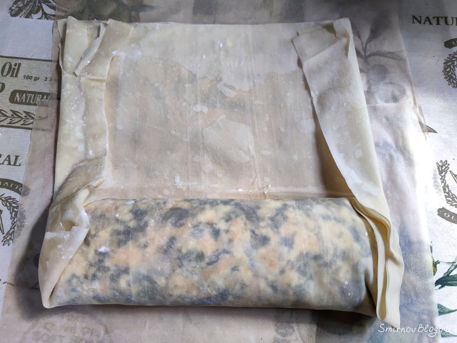 Рулет со шпинатом и сыром