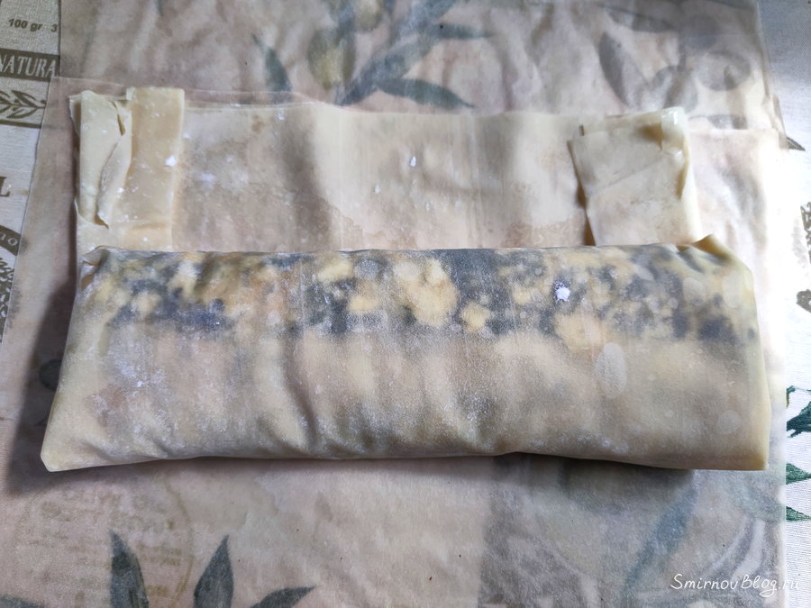 Рулет со шпинатом и сыром