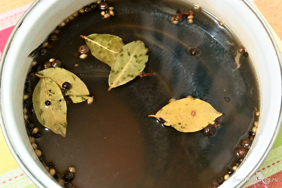 Как солить селёдку быстро и вкусно. Рецепт Как солить селёдку быстро и вкусно. Рецепт