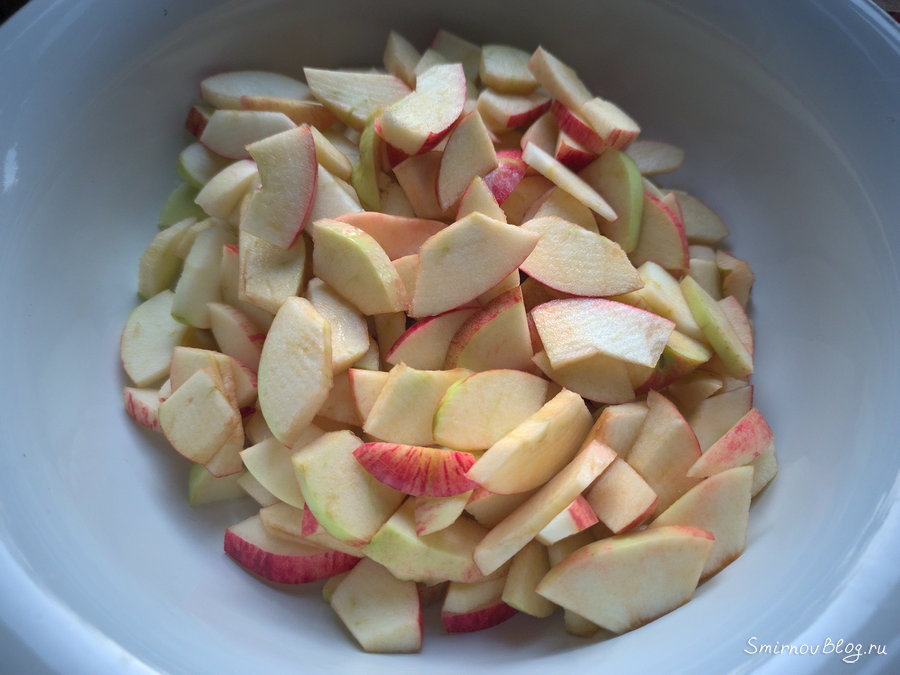  Рецепт вкусной яблочной шарлотки