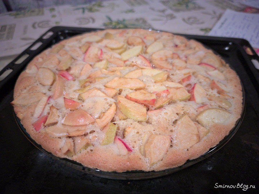 Рецепт вкусной яблочной шарлотки