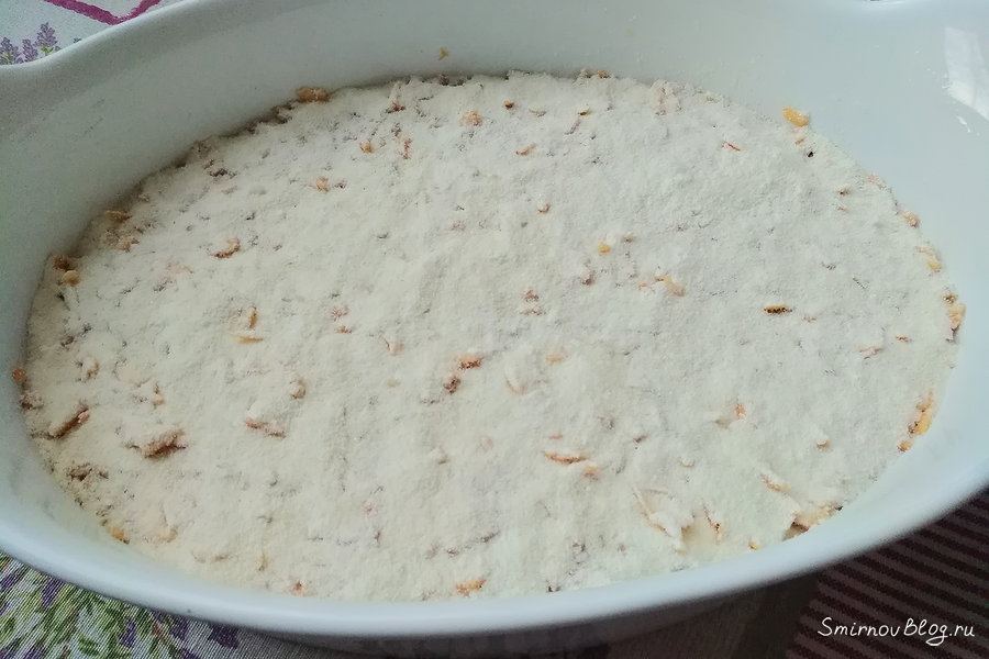 Яблочная шарлотка с манкой