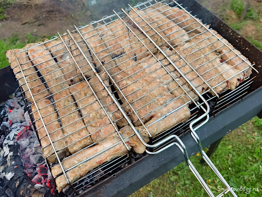 Шашлык из свиных рёбрышек
