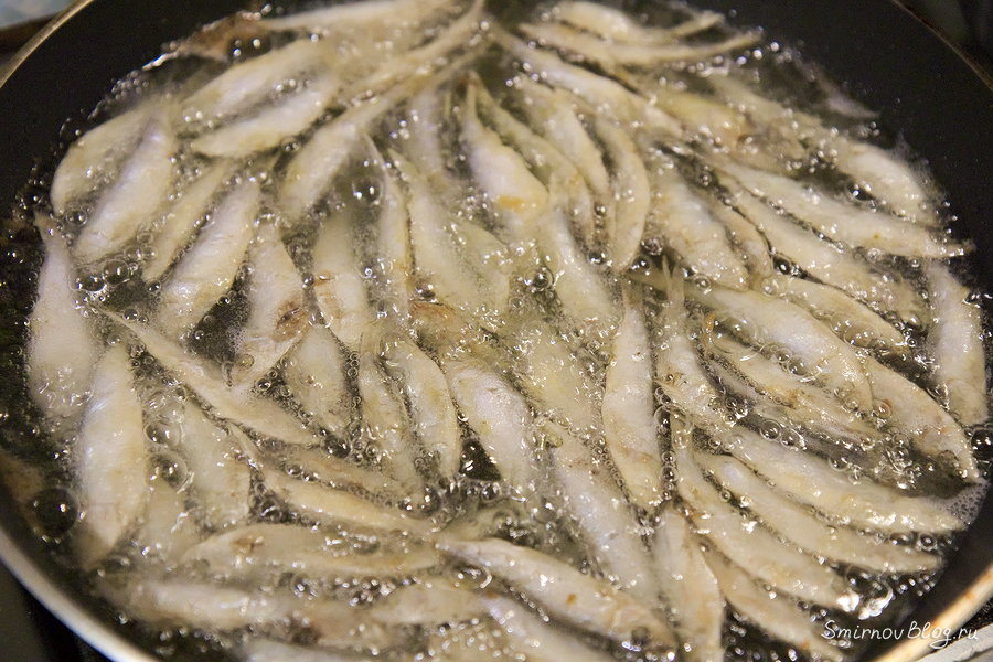 Тюлька жаренная на сковороде