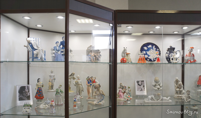 Скульптуры авторов: Бржезицкая Аста Давыдовна и Чечулина Галина Дмитриевна. Музей Дулёвского фарфорового завода Скульптуры авторов: Бржезицкая Аста Давыдовна и Чечулина Галина Дмитриевна. Музей Дулёвского фарфорового завода