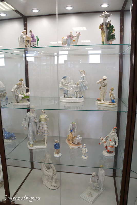 Экспонаты Музея Дулёвского фарфорового завода. г. Ликино-Дулёво Экспонаты Музея Дулёвского фарфорового завода. г. Ликино-Дулёво