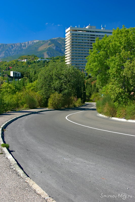 г.Ялта, шоссе Дражинского Забронировали отель на улице, а оказалось на шоссе