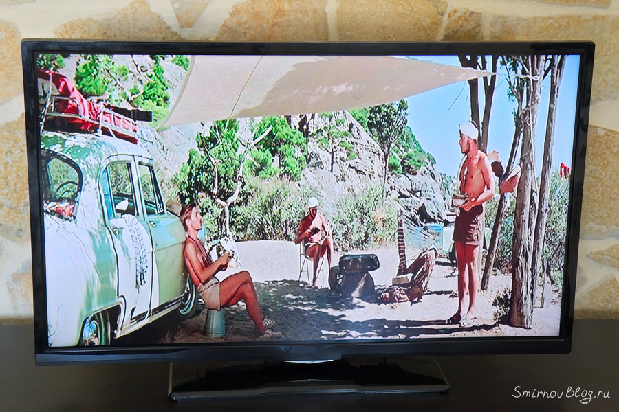 Оказывается есть две версии фильма «Три плюс два» Оказывается есть две версии фильма «Три плюс два»